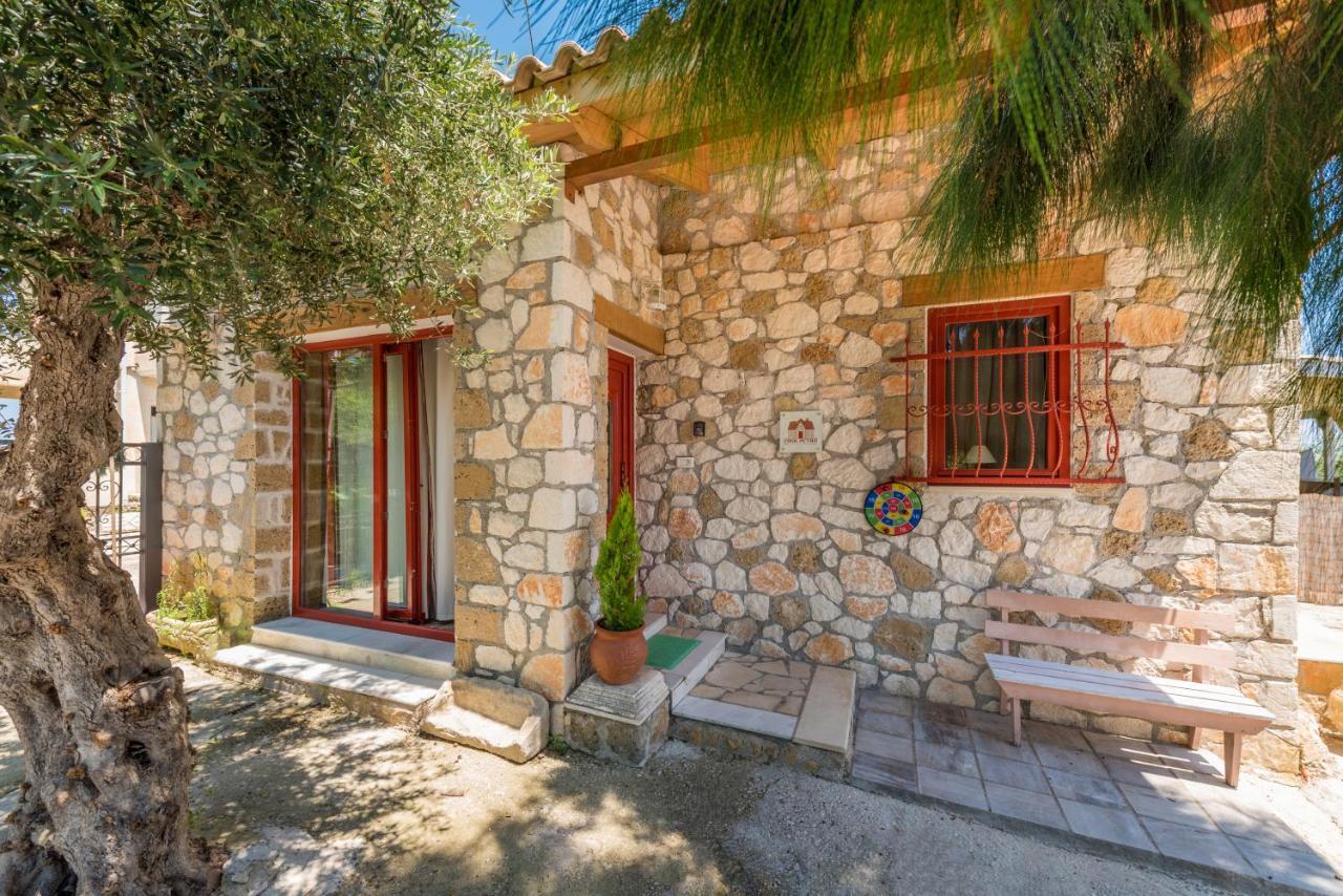 Casa Petra - Stone Cottage Farmhouses 阿凯松 外观 照片