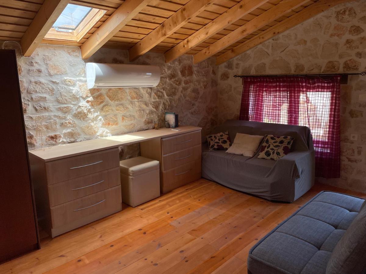 Casa Petra - Stone Cottage Farmhouses 阿凯松 外观 照片