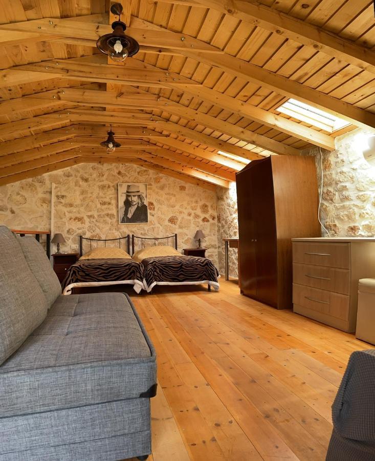 Casa Petra - Stone Cottage Farmhouses 阿凯松 外观 照片