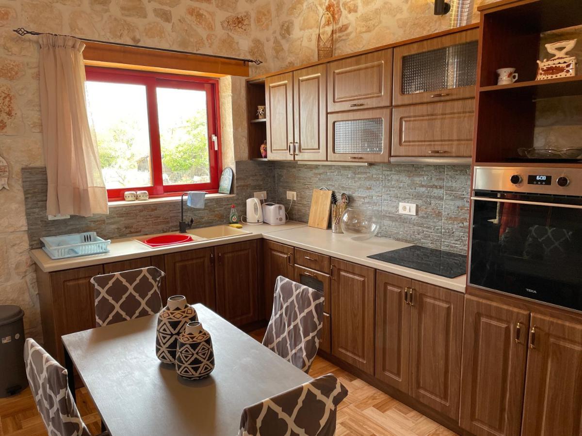 Casa Petra - Stone Cottage Farmhouses 阿凯松 外观 照片